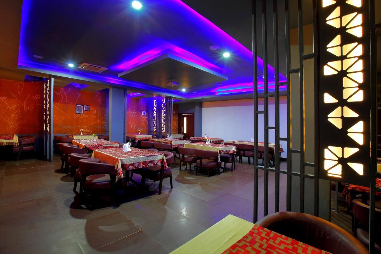 Hotel Park Residency Kuttiyadi Kuttyadi Bagian luar foto
