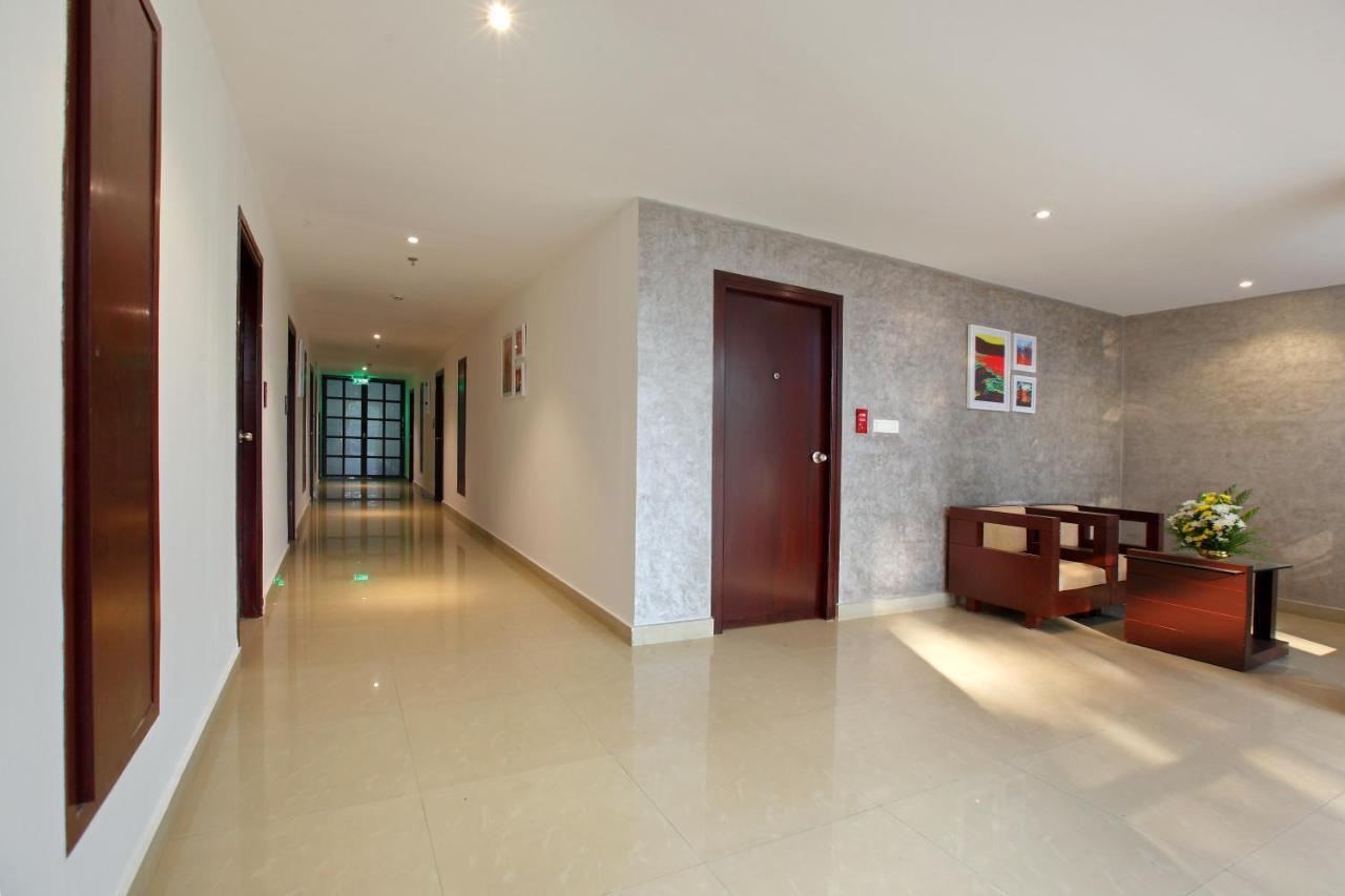 Hotel Park Residency Kuttiyadi Kuttyadi Bagian luar foto